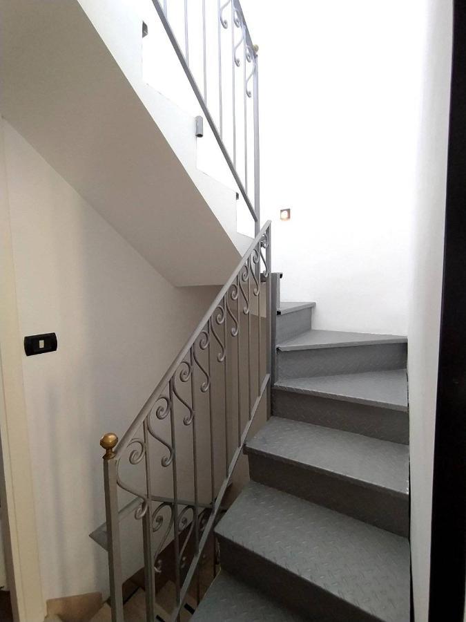 Casa In Centro Storico Vista Gran Sasso Apartment Atri Ngoại thất bức ảnh